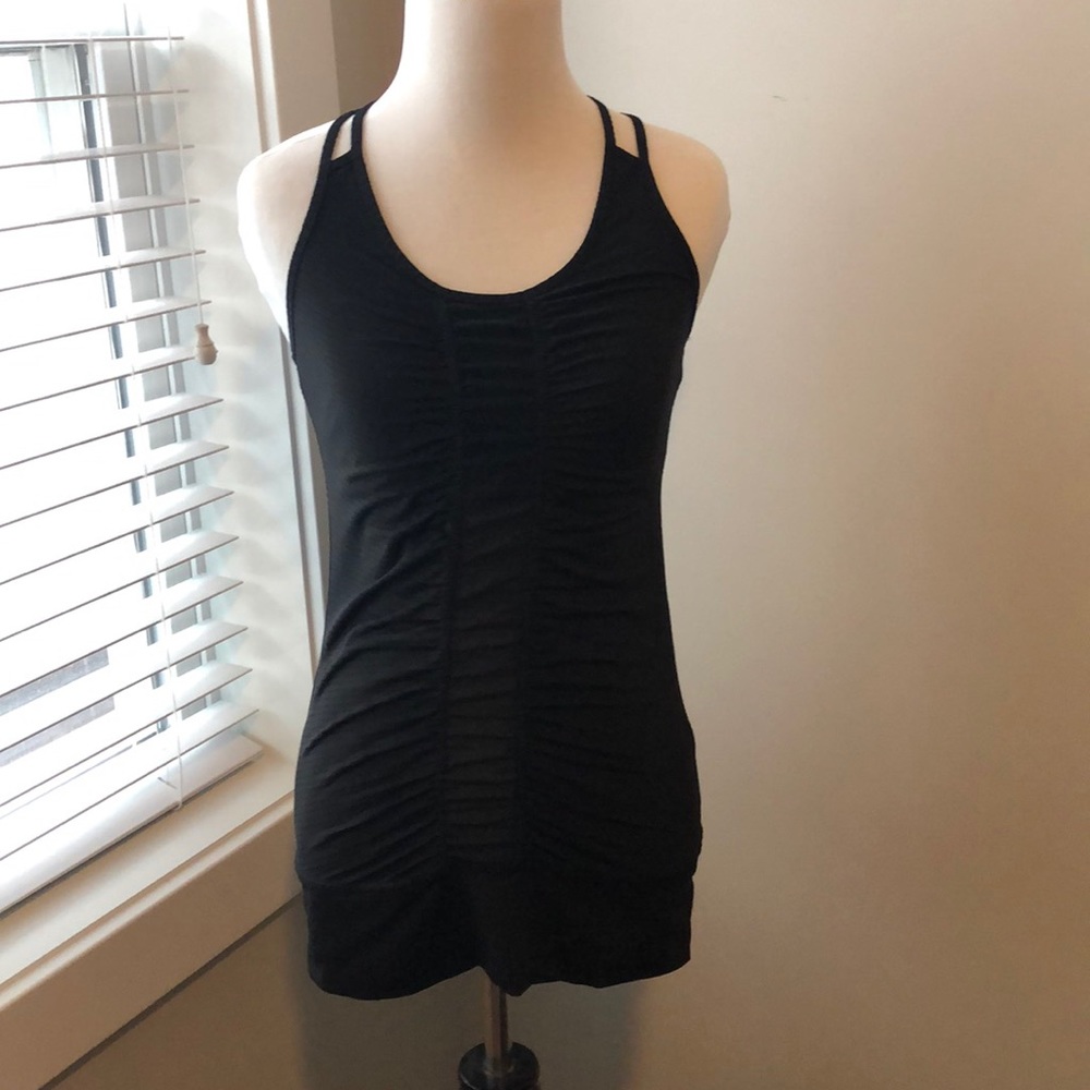 Workout 🏋️‍♀️ Top